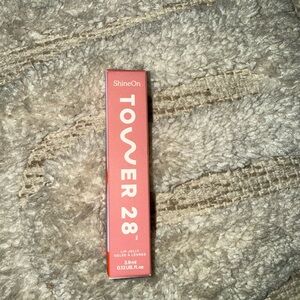Tower 28 ShineOn Lip Jelly Hydrating Lip Oil Gloss- Cashew